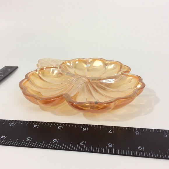Vintage Carnival Glass Hibiscus Trinket Nut Dish - Picture 5 of 7